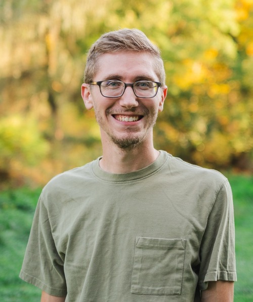 Author portrait of Jon Reynolds